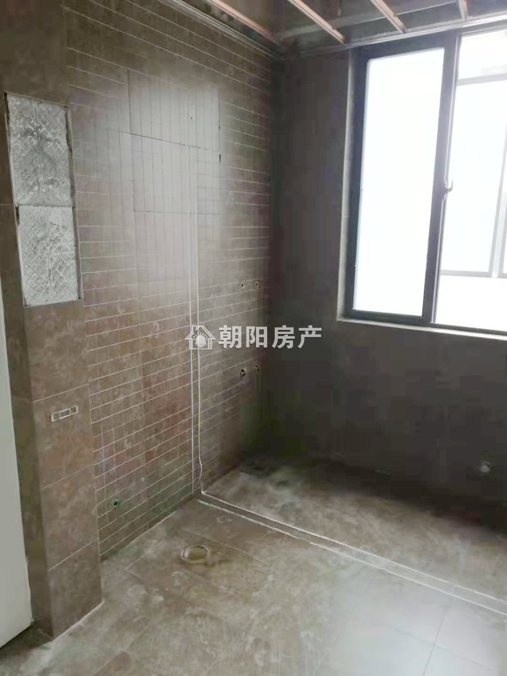 山南印象 164平 朝南大三居 满两年 精装 学区房