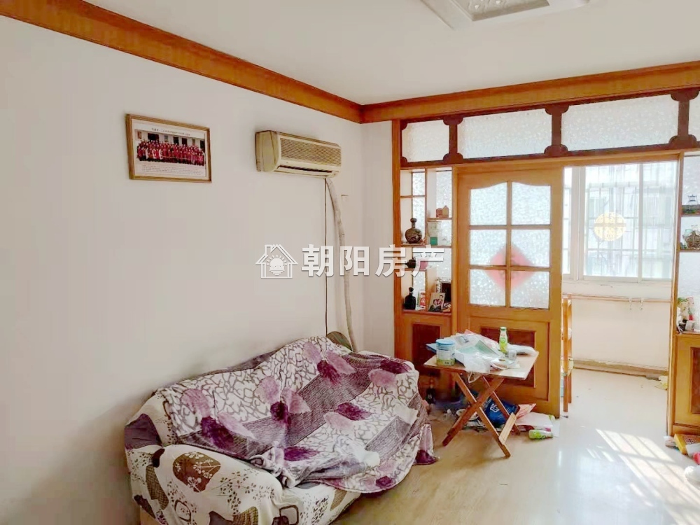 东苑小区西区 80平 朝南两居 满两年免税 交通便利