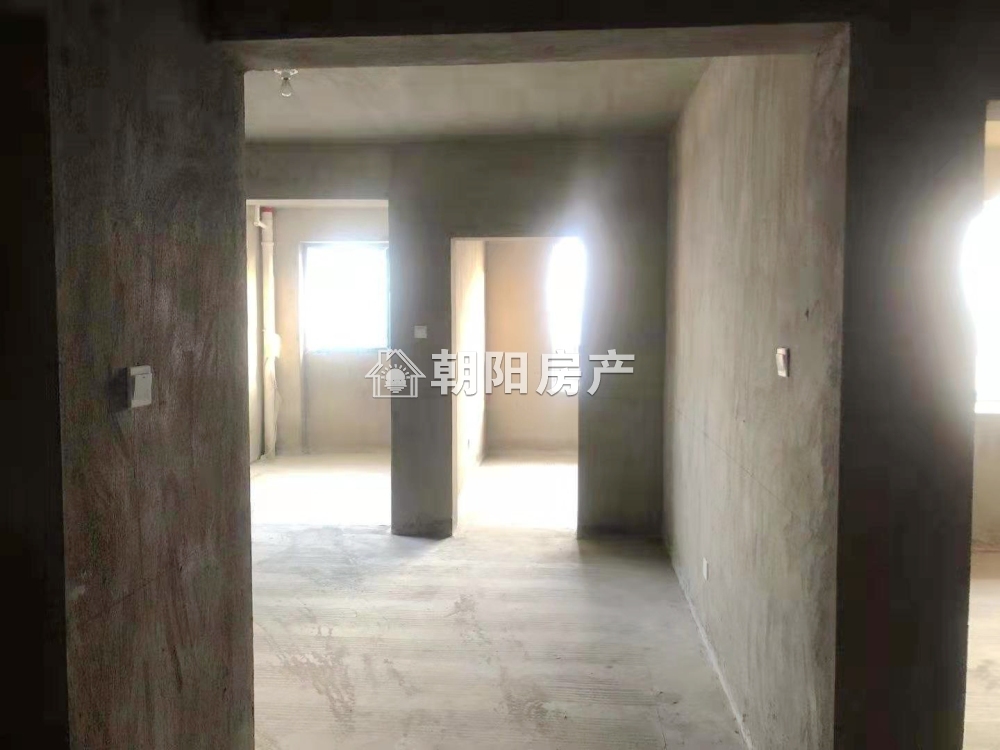 东城国际 111平 南向三居 高楼层采光好 免税随时看房