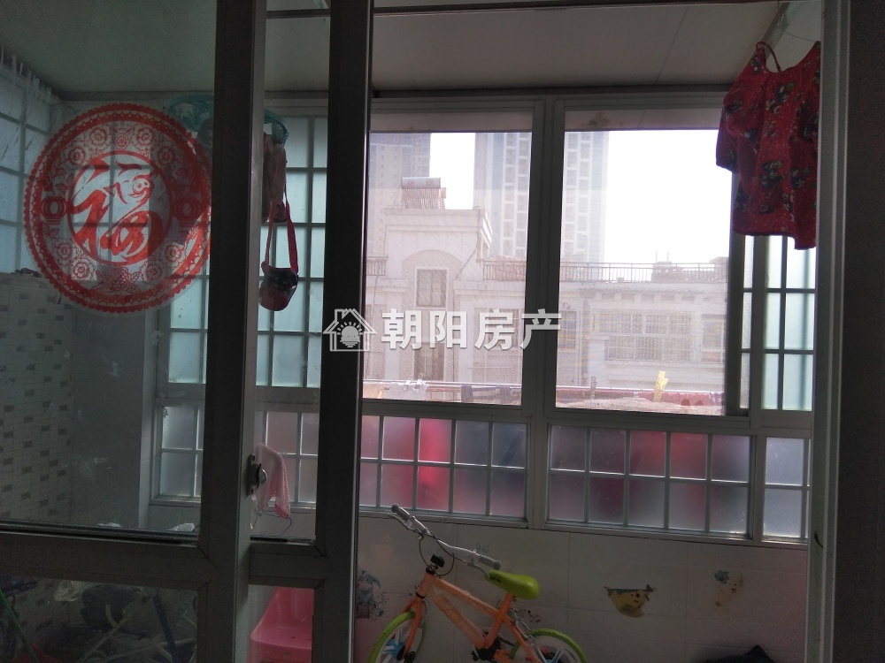 银鹭万树城 104平 南向采光好三室 学区房 配套齐全