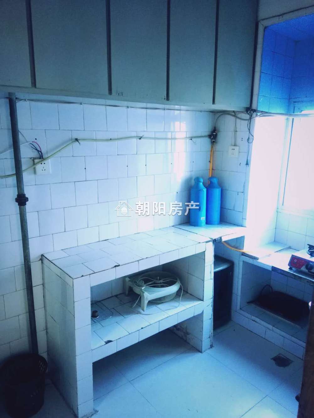 人防大院 68平 南北通透两室一厅 满五唯一 免税学区房