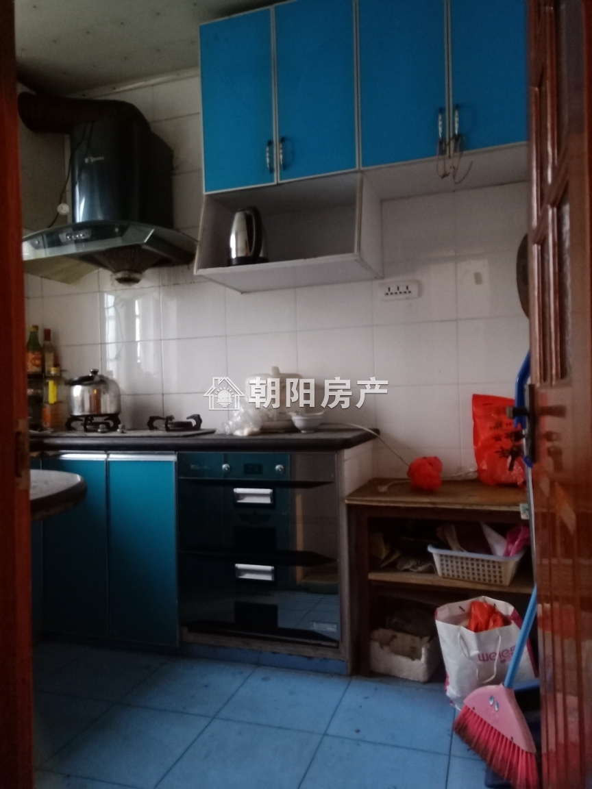 南苑二期 104平 南向精装三室 学区房免税 3354元/平