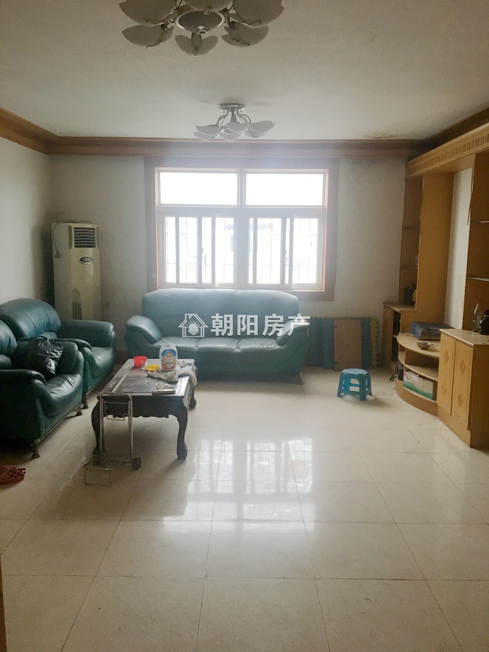 计委小区 118平 南向三室二厅 交通便利 满两年 随时看房