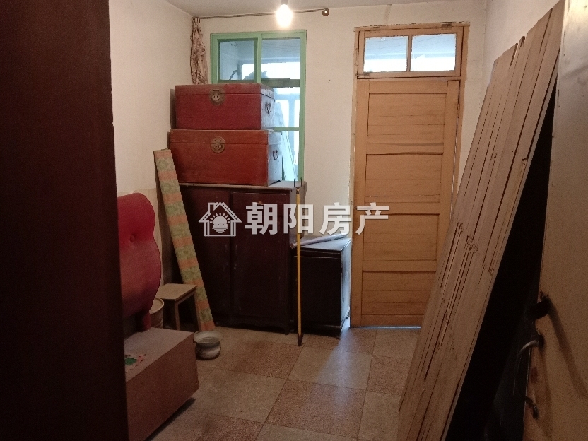 肉厂麦浪村 54平 南向两居 交通便利 1459元/平