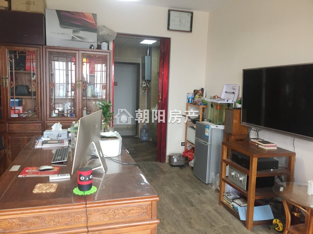龙湖中心 44平 精装一室一厅 学区房 免税 随时看房
