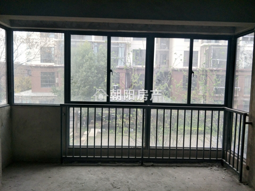 金地月伴湾 112平 南向三居 学区房 满两年