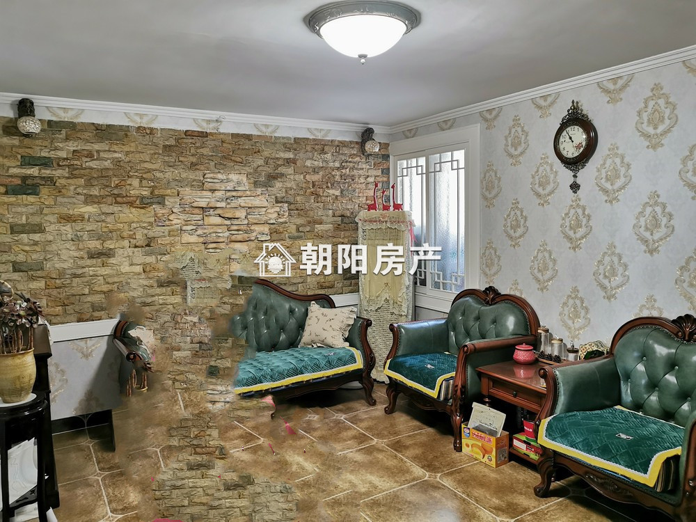 和顺园 76平 南向两室一厅 精装 满两年 学区房
