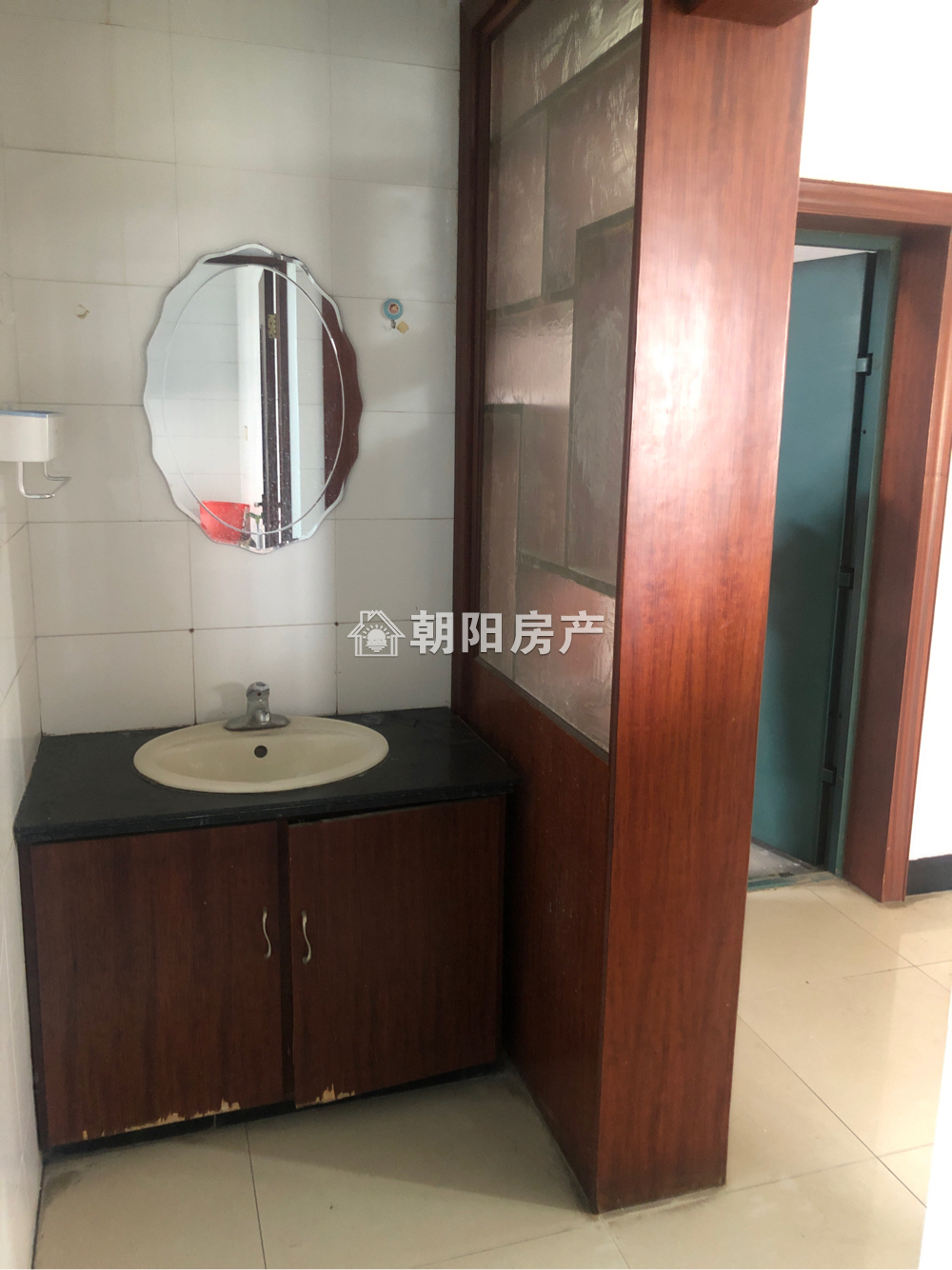 海达花园 82平 南向两室两厅 精装 满两年 交通便利