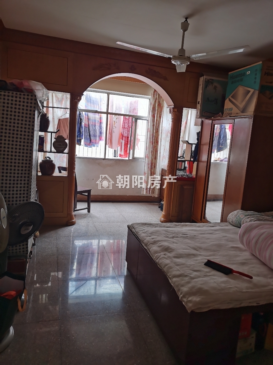 东苑新村 90平 朝南两居 学区房 简装 交通便利 随时看房