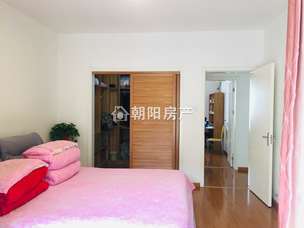 云景华城 123平 南向精装三居 学区房 采光好