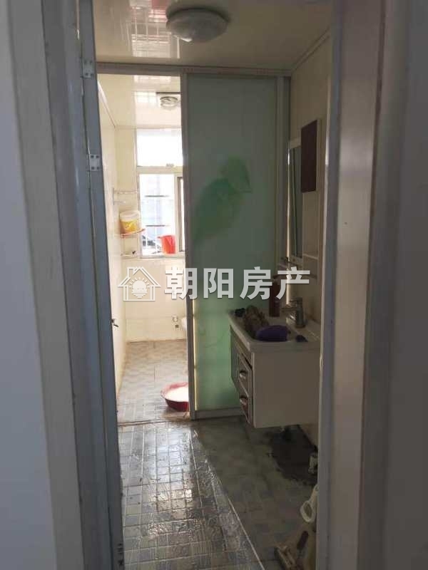 陈岗小院 85平 南向精装两居 交通便利 随时看房