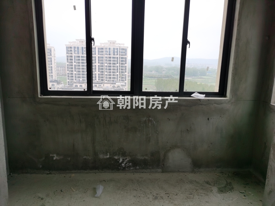 金地天悦 125平 朝南四室一卫 毛坯高楼层 交通便利学区房
