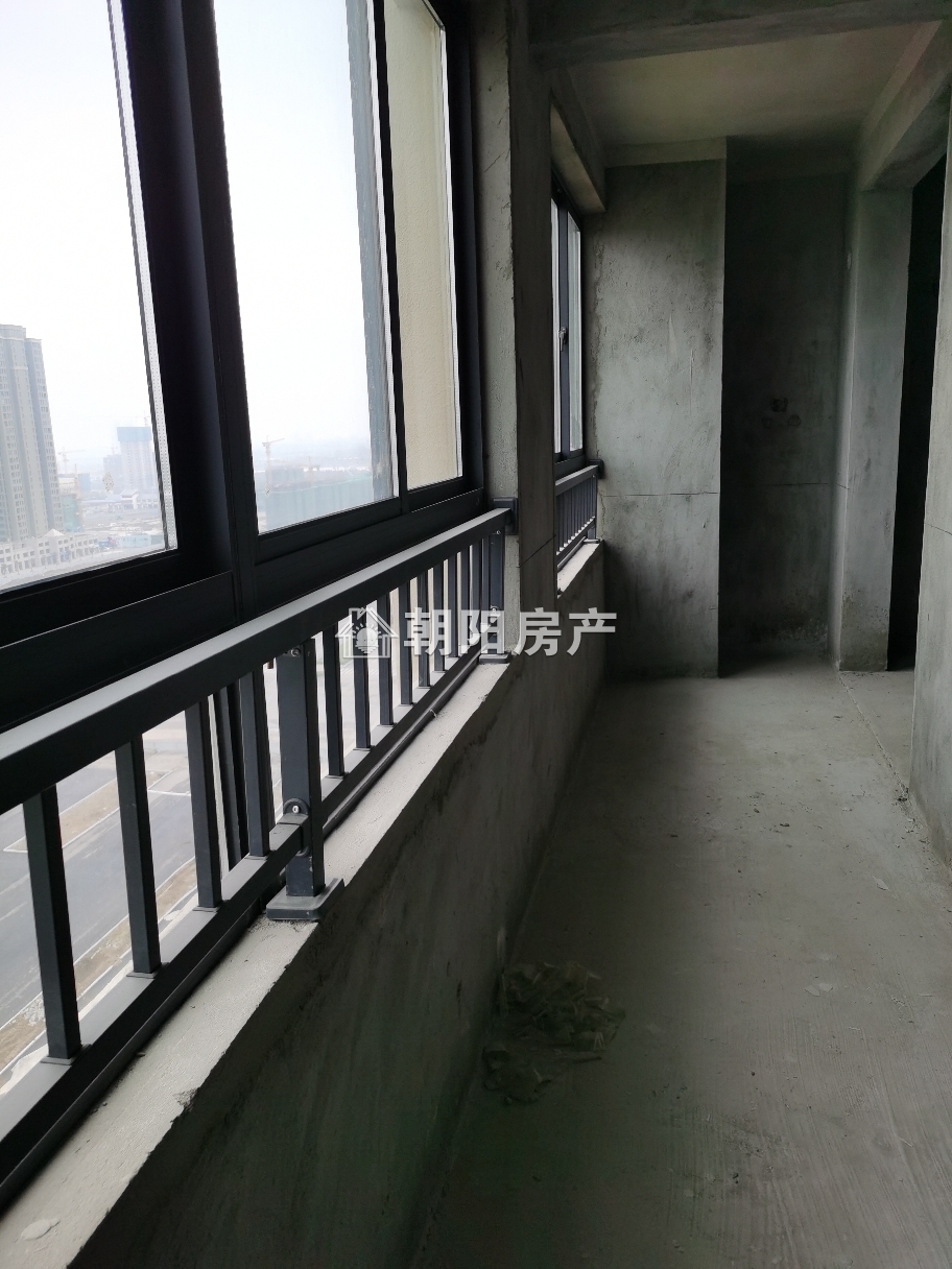 金地天悦 99平 南向采光好三室 满五唯一 毛坯交付