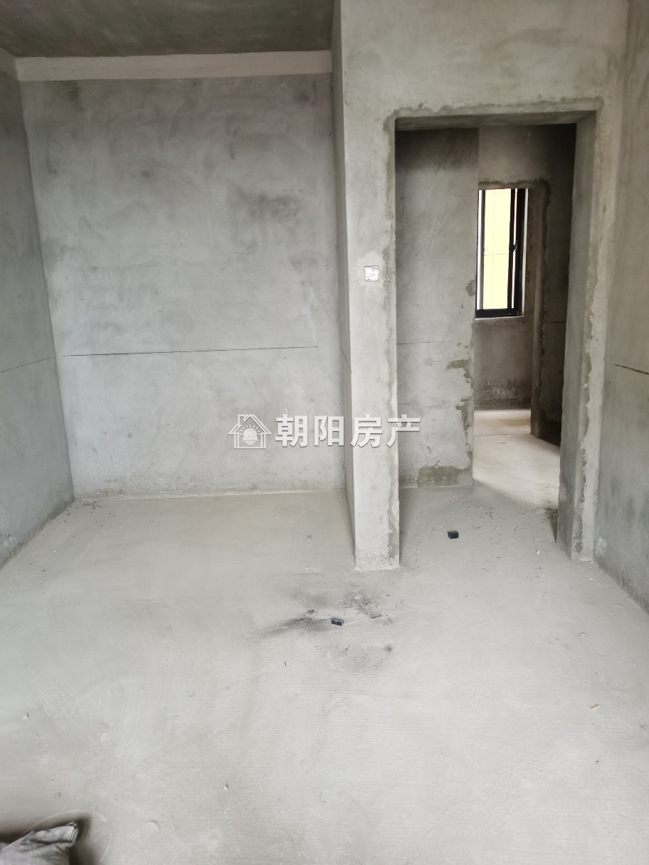 金地天悦 99平 朝南三居 毛坯 学区房 配套齐全