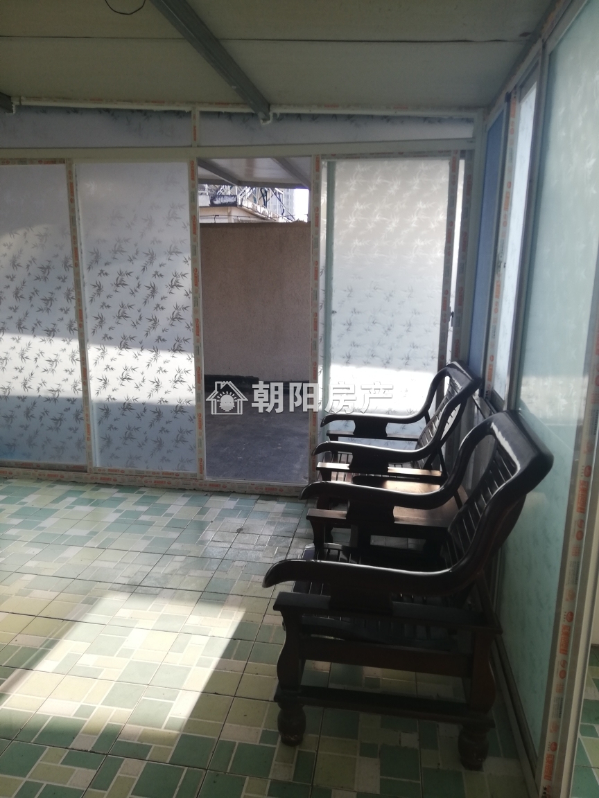 百花园一期 30平 南向一室一厅 交通便利 学区房