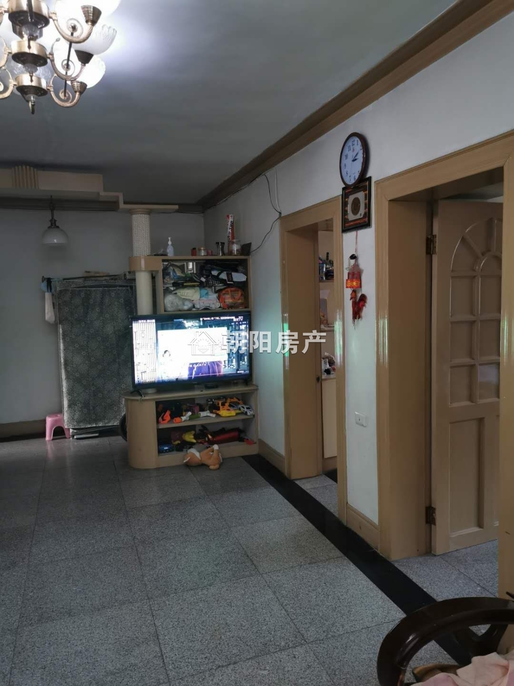 朝阳村 95平 南向三室一卫 交通便利 学区房 配套齐全