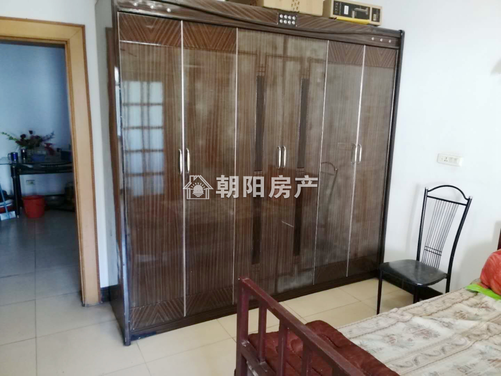 李咀孜富贵楼 88平 南向两室 采光好 交通便利