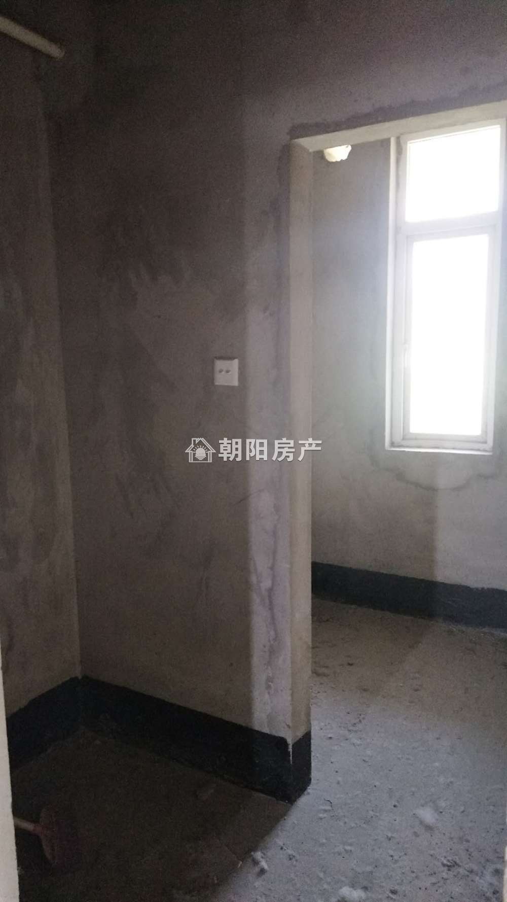 滨河湾北区 128平 南向三居 学区房 交通便利 采光好