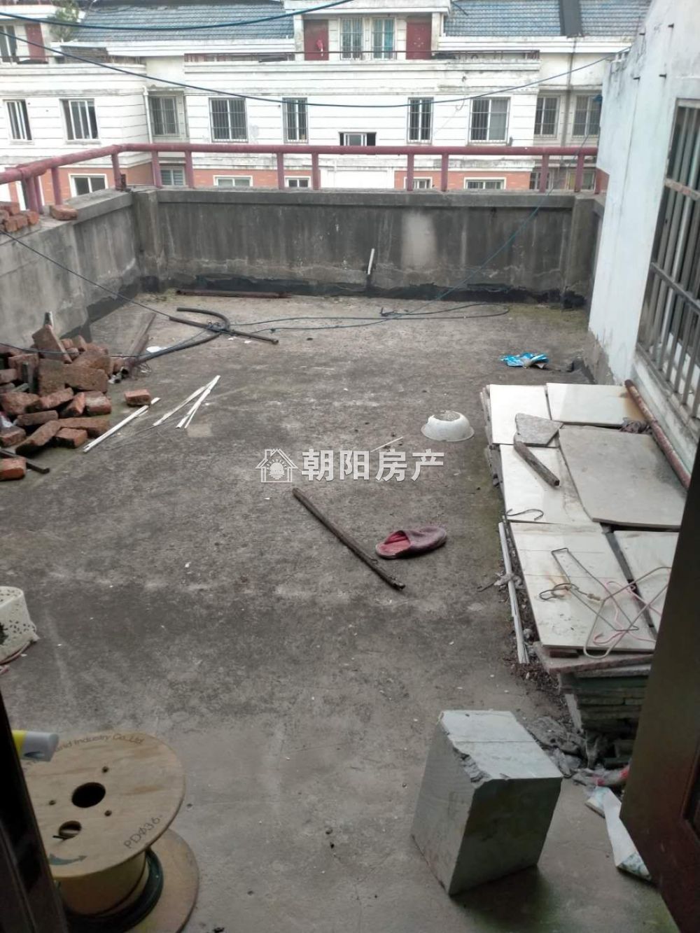 孔李小区 89平 南向三居 1476元/平 随时看房