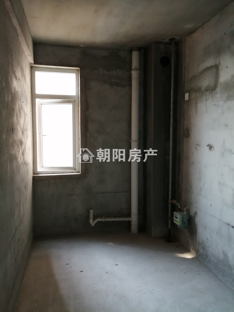 瑞鑫大厦 95平 南向两居 毛坯 独家房源 配套齐全
