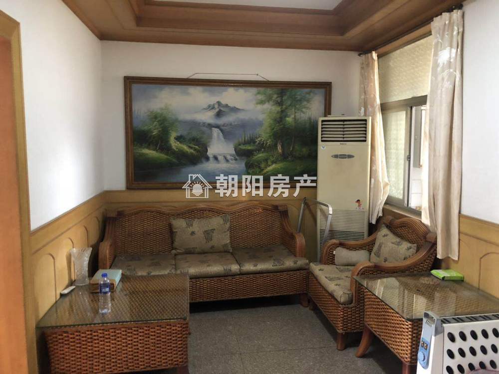 前锋二村 63平 南向两居 满两年 简装