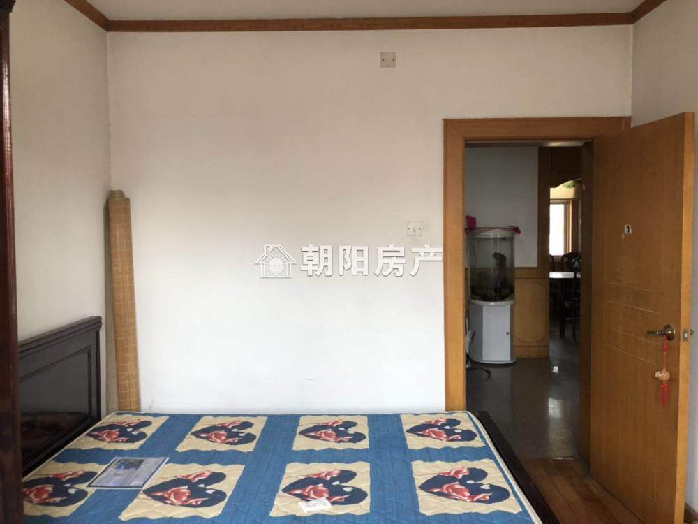前锋二村 63平 南向两居 满两年 简装