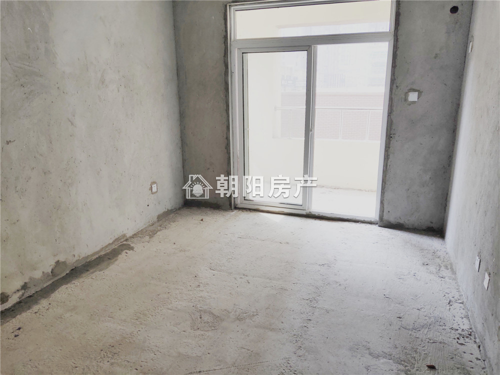 万盛华府 124平 南向三居 免税 低单价3854元