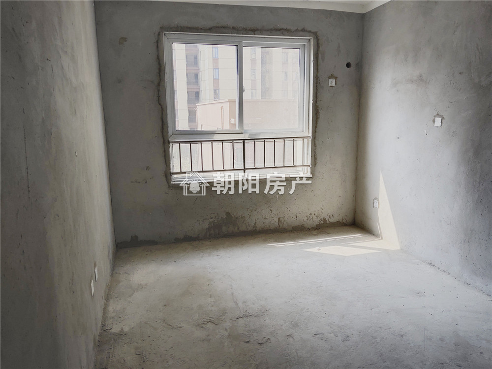 万盛华府 83平 南向两室 免税低总价