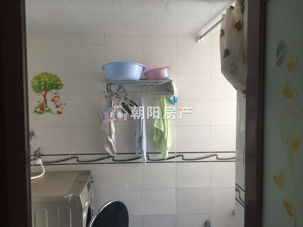 明珠花园 93平 南向精装两居 满两年 交通便利