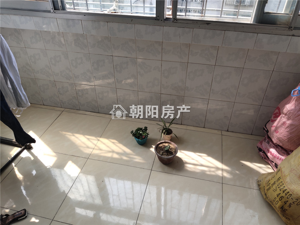 天桥小区 73平 南向两居 满五唯一 学区房
