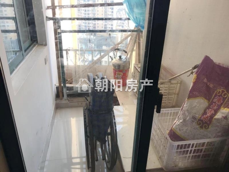 银鹭万树城 89平 南向精装两居 学区房 满两年