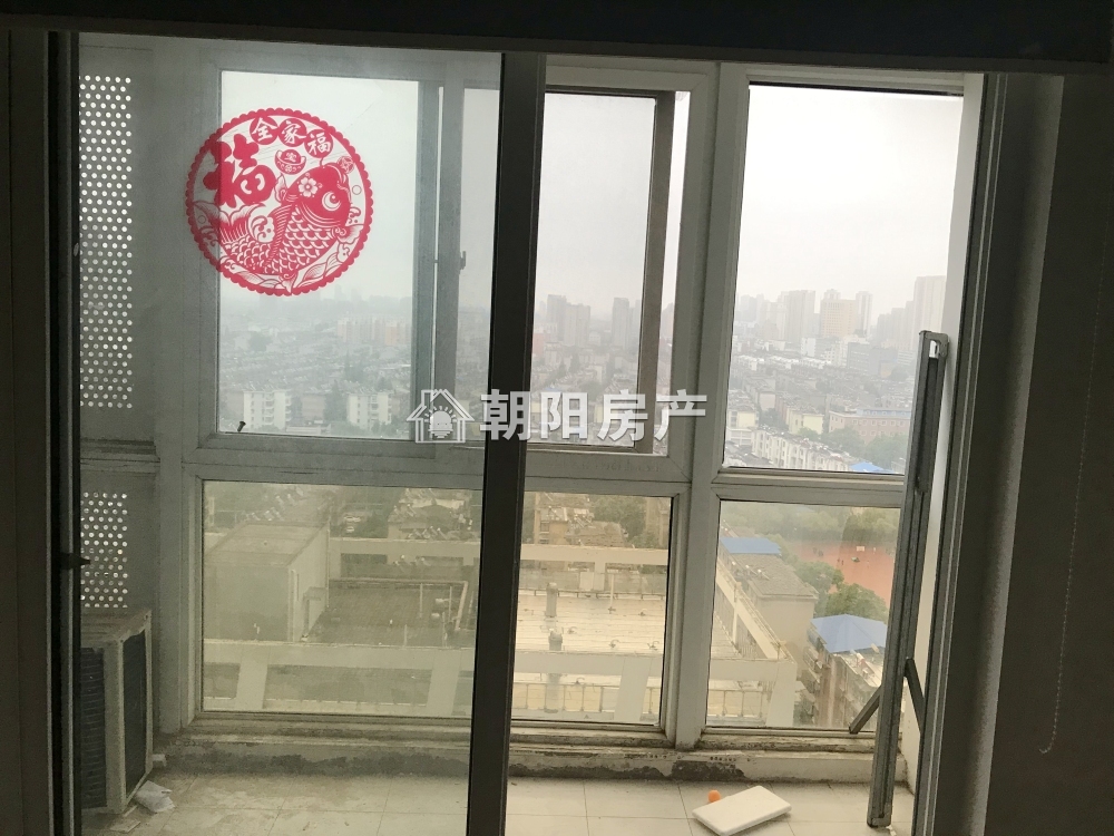 龙湖路一号 47平 南向精装一居 学区房 交通便利