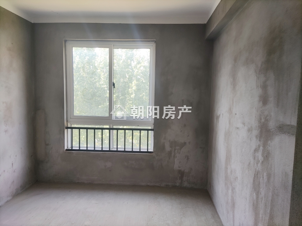 顺发泽润园二期 88平 朝南三室 交通便利 毛坯