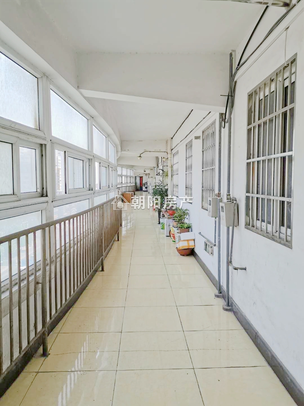 锦绣广场 130平 朝南两室两厅 交通便利 单价仅2903元