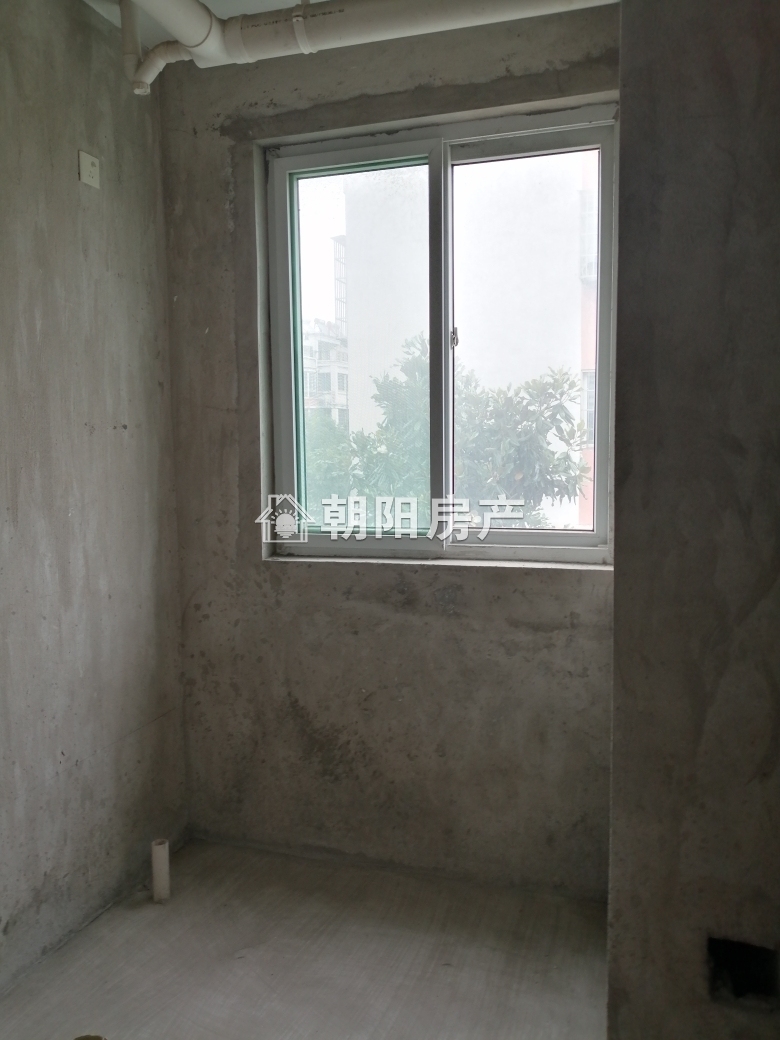 南苑二期 85平 南向两室 满两年 交通便利