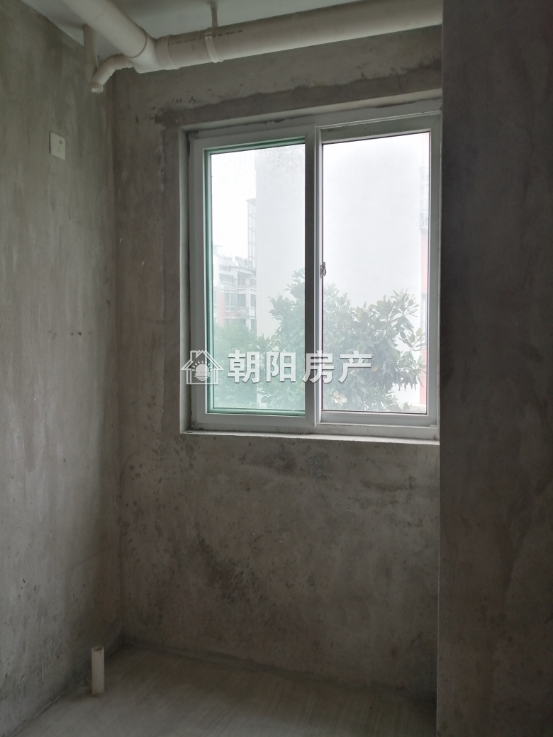 南苑二期 85平 南向两室 满两年 交通便利