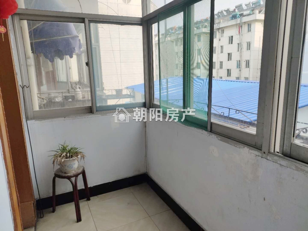 商海大厦 70平 南向两室采光好 随时看房