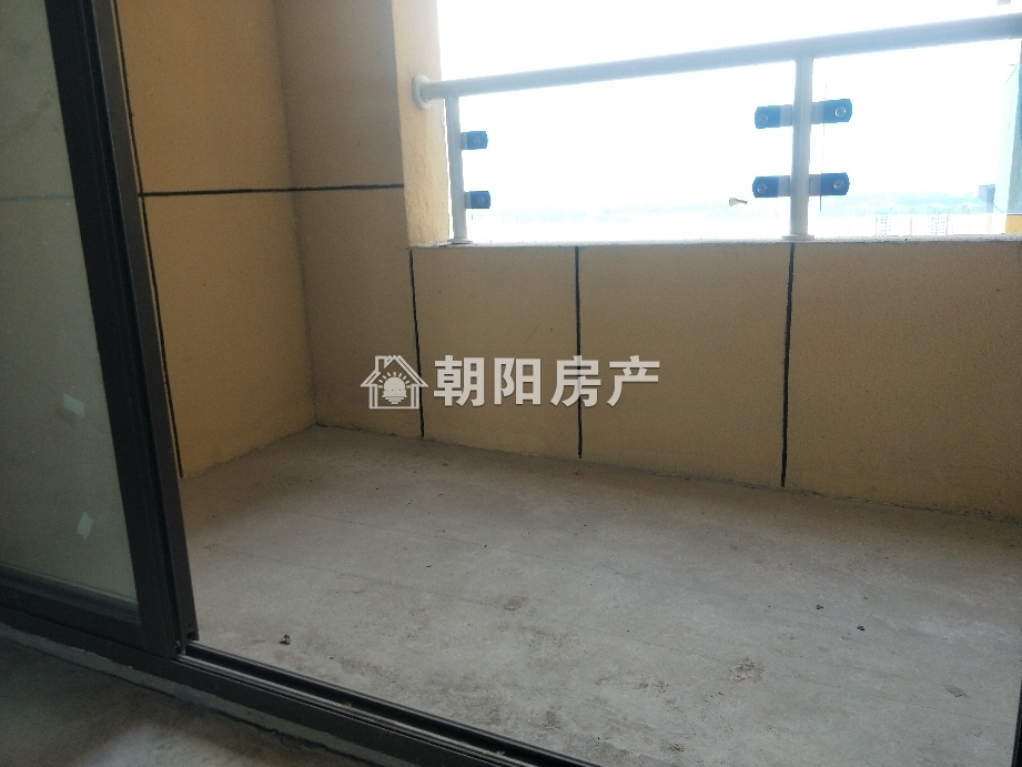 状元学府 88平 南向三室二厅 免税毛坯高楼层