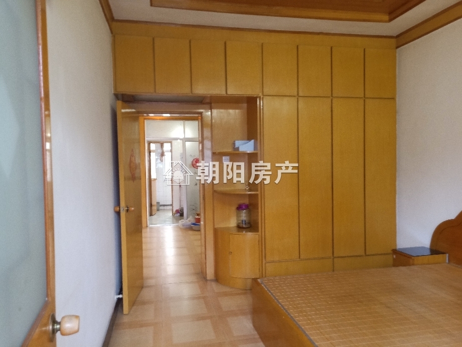 前锋二村 80平 南向两室精装 学区房 满两年