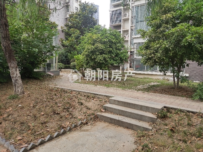 惠利学府春天 95平 南向两居 学区房 3400元/平