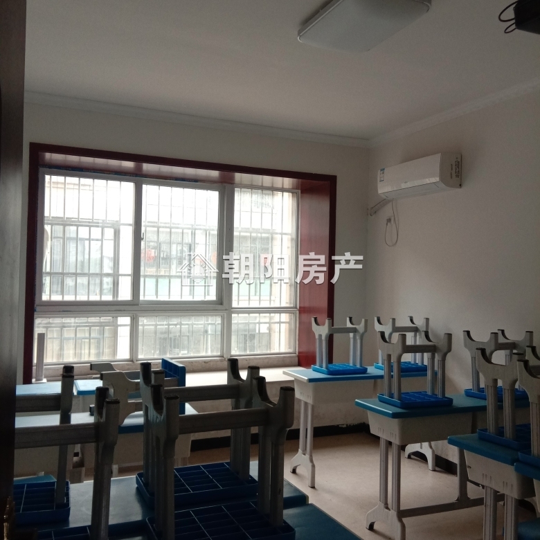 水晶城 130平 朝南三室 5224元/平 学区房交通便利