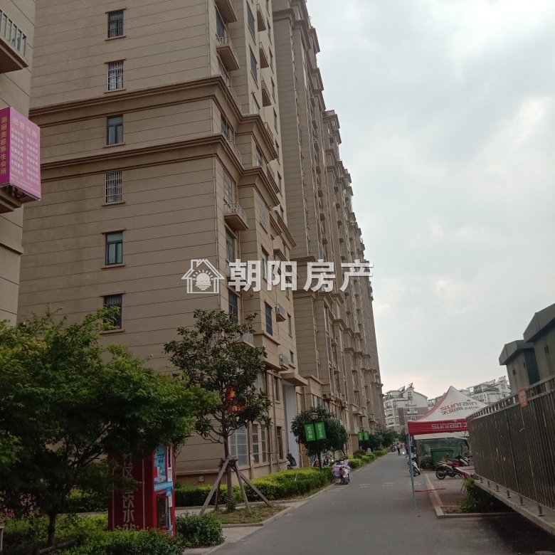 水晶城 130平 朝南三室 5224元/平 学区房交通便利