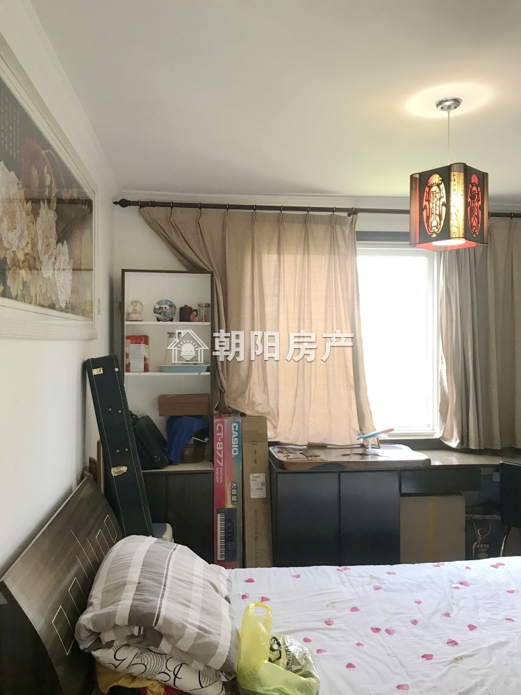南苑二期 113平 南向精装三室 满两年 交通便利