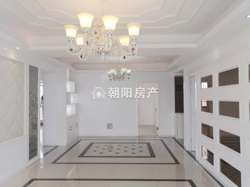 东方丽景 118平 精装三室 交通便利 配套齐全