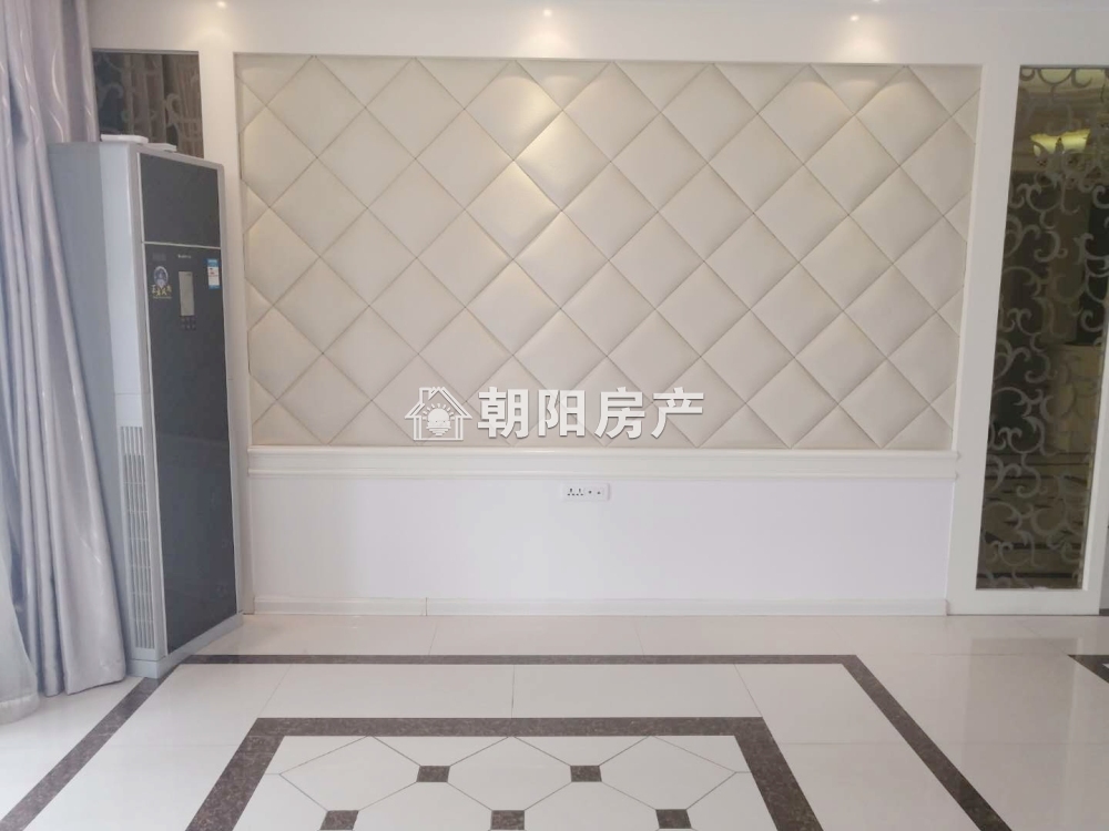 东方丽景 118平 精装三室 交通便利 配套齐全