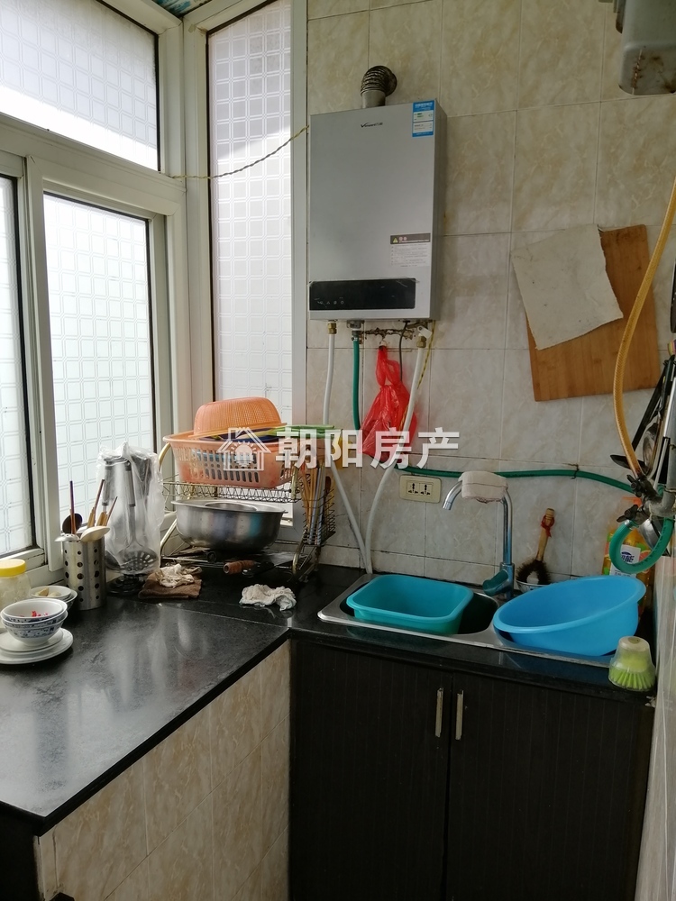 物资新村 70平 南向通透三室 满五唯一 学区房 2000元/平