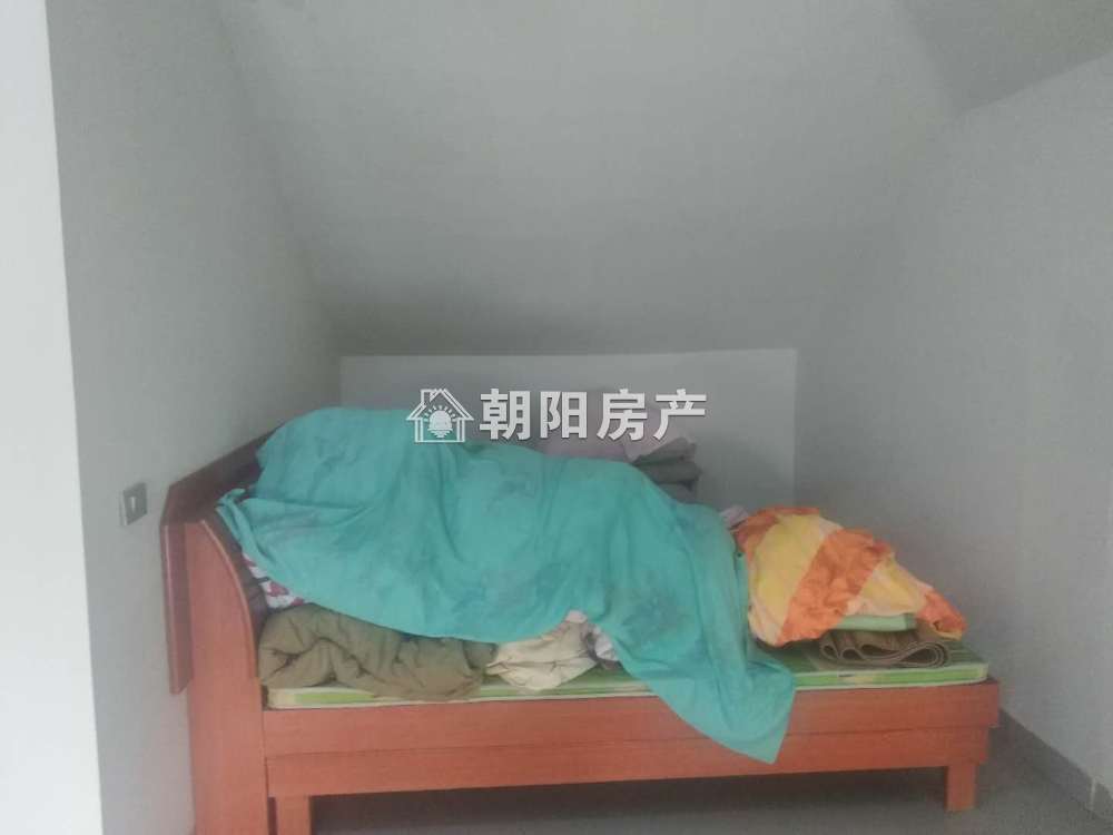 泉山湖 79平 南向精装两居 满两年 学区房 随时看房