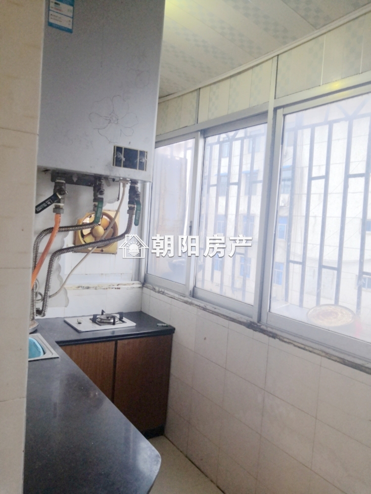 朝阳市容局 75平 南向两室 满两年 交通便利配套全