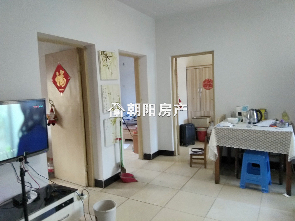 铁三处 75平 南北通透三室 满两年 交通便利配套齐全