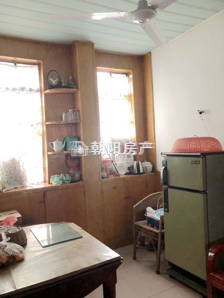 电建一公司厂外 78平 南向两室 交通便利配套全